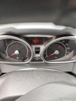 Ford fiesta r.v 2010 nová STK - 7