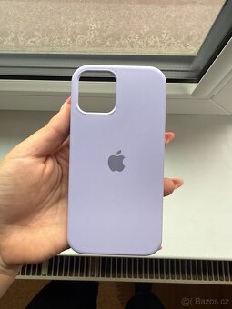 Prodám iPhone 12 - 7