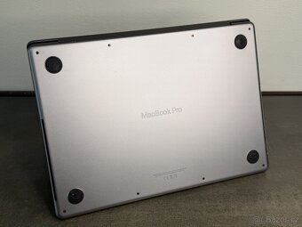 MacBook Pro 14'' 2021 / M1 Pro / 16GB / 512GB SSD / Space - 7