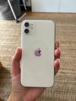 iPhone 11 bily 128 gb - 7