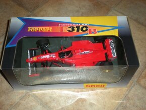 modely F1 1/18 Minichamps, Hotwheels Onyx  - Ferrari,McLaren - 7