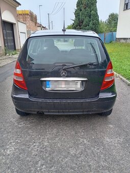 Mercedes A - 7
