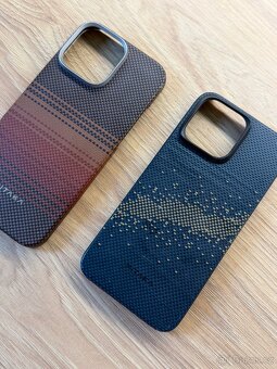 Apple Iphone 15 Pro Max 256G - Černý titan - 7