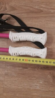 Lyžařský set dívčí-sjezdové lyže -120, hůlky, boty 23,5 - 7