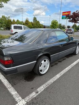 Mercedes-Benz C124 Coupé - 7
