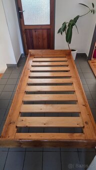 Dřevěné postele z masivu - 7