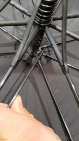 Velký pánský černý obranný deštník - 7