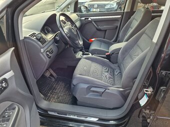Volkswagen TOURAN 2,0TDI 103KW DSG STYLE - 7
