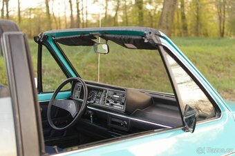 Volkswagen Golf MK1 Cabrio - 7