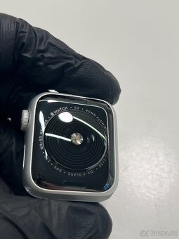 Apple Watch Series SE GPS + Cellular Silver, 40mm - 7