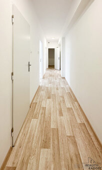 Pronájem bytu 3+kk /67 m2) s terasou (9 m2), ul. Dělnická, P - 7