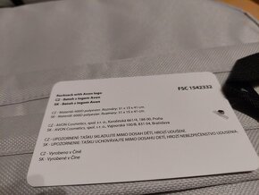 Avon batoh s taštičkou zdarma - 7