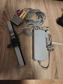 Nintendo Wii+příslušenství - 7