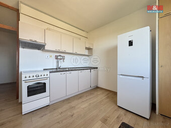 Pronájem bytu 3+1, 74 m², Slaný, ul. Vikova - 7