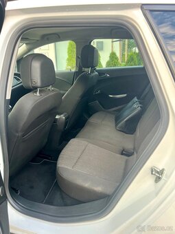 Opel Astra 1.4 Turbo 103 kW - 7