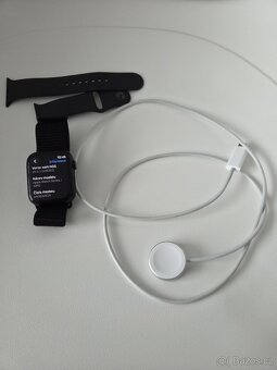 Apple Watch 7, černé 44 mm - 7