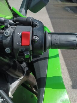 Kawasaki Ninja zx 10 r - 7