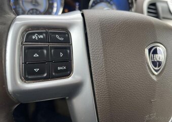 Lancia Thema 3.0CRD V6 176kw PLATINUM automat 176 kw - 7