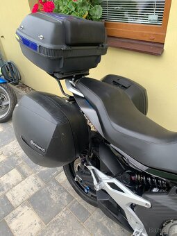 CF Moto 650 MT - 7