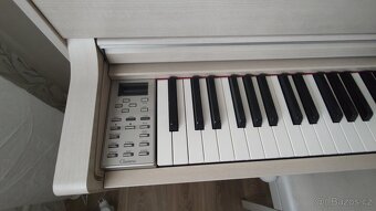 Yamaha CLP-535 WA + stolička - 7