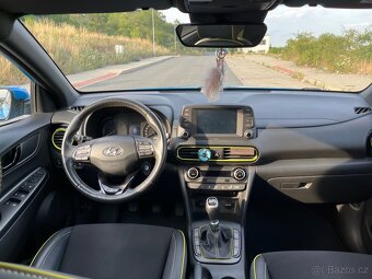 Hyundai KONA - 7