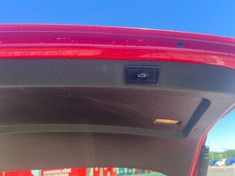 Superb kombi 3, 2,0 TDI/110kW Style Plus - 7