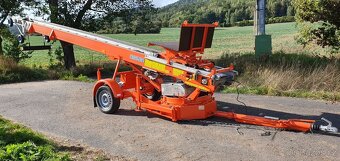 Stavební výtah BÖCKER 26m + kloub 6m - motor HONDA - CZ SPZ - 7