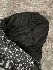 Nové sportovní kraťasy Under Armour XS - 7