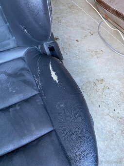 Mercedes GLK alcantara sedačky interiér - 7