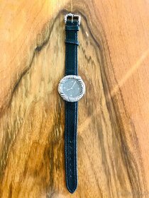 Stribrne hodinky Angella cummings svycarske - 7
