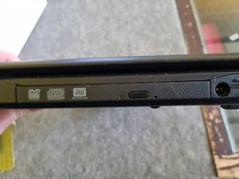 Prodám notebook Toshiba Satellite C660 - 7