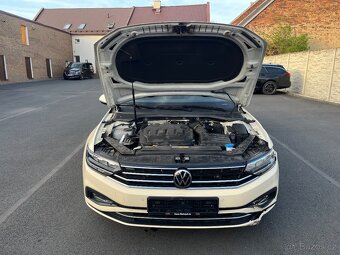 VW PASSAT VARIANT BUSINESS 2.0TDI DSG rv.2023 - 7