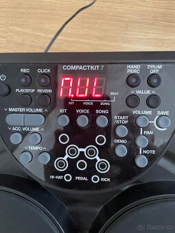 Alesis Compact KIT 7 - 7