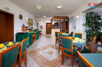 Prodej hotelu, penzionu, 1049 m², Janské Lázně, ul. Sportovn - 7