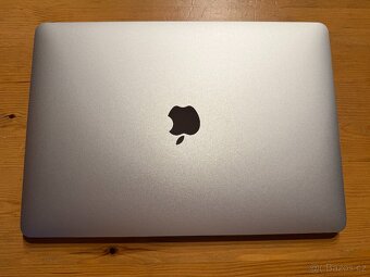 Apple MacBook Pro 13" M2 8GB 256GB SK 2022 Stříbrný - 7