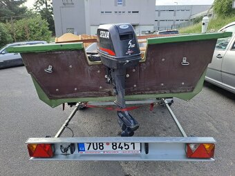 Prodám rybářskou loď včetně dvou motorů a vozíku - 7