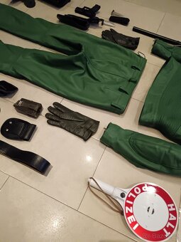 Moto kombinéza německé policie s příslušenstvím z 90. let - 7