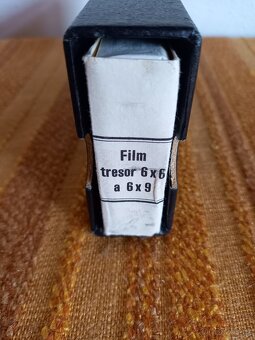 Krabičky od kinofilmů a zásobník na negativy - 7