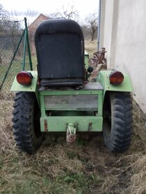 Traktor stabilní motor Slavia - 7
