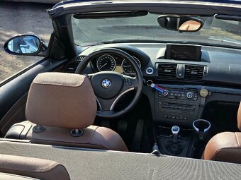Prodám BMW 120i cabrio - 7