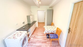 Prodej byty 1+1, 35 m2 - Znojmo, ul. Chelčického - 7