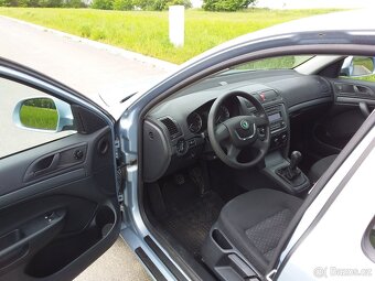 OCTAVIA II FACELI,1.6MPI,,R.V. 2010,,NAJ 141TKM,,ČR-KOUPENÉ - 7