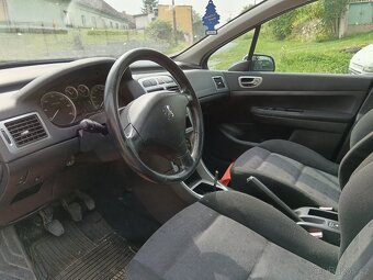 Peugeot 1,6 nafta - STK 6/26 - 7