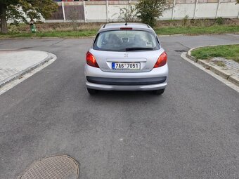 Peugeot 207 1.4.i 70 Kw Benzín  Rok.výroby 2008 - 7