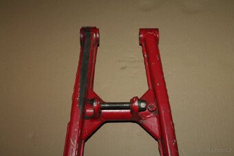 ČZ 125/519 Kyvná vidlice - 7