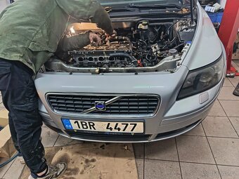 Volvo s40 2.5t 162kw - 7