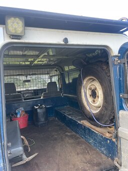 Land Rover Defemder 110 TD 5 - 7