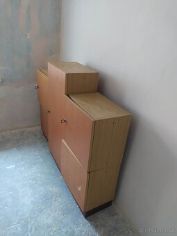 Sektorový retro nábytek - 7