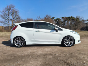 Ford Fiesta ST180,1.6 134KW,11/2014,181xxxkm,17" alu - 7