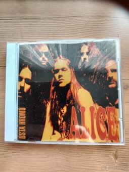 CD Alice, I. Hlas, Stromboli, Kabát, I. Maiden, P.Floyd, ... - 7